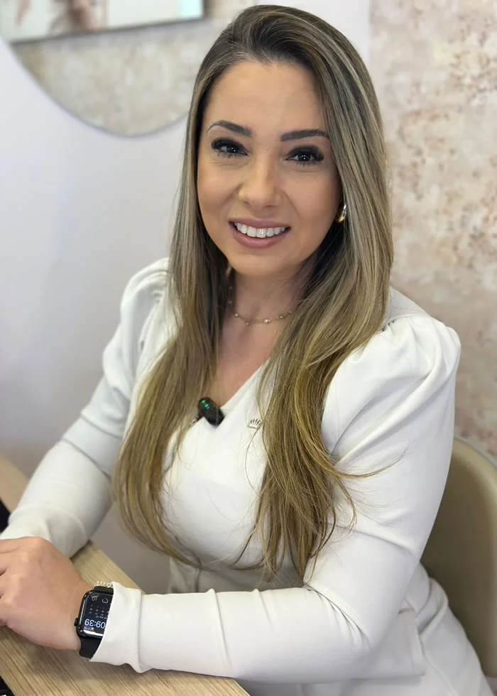 Dra Mounah Zeitoun - Clínica Odonto Nobre